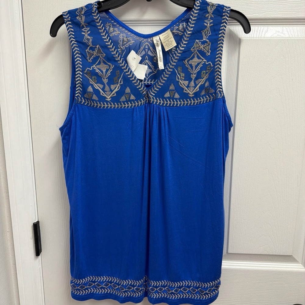 Blue Embroidered Sleeveless Top NWT XL